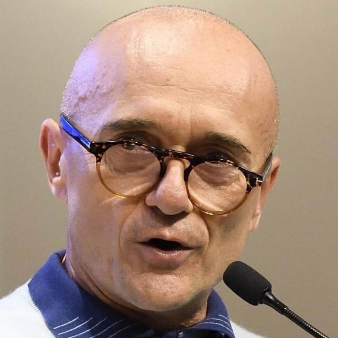 💥 Colpo di scena clamoroso e clima tesissimo: Signorini interrogato dai PM, respinge ogni accusa e spuntano messaggi che cambiano la narrazione